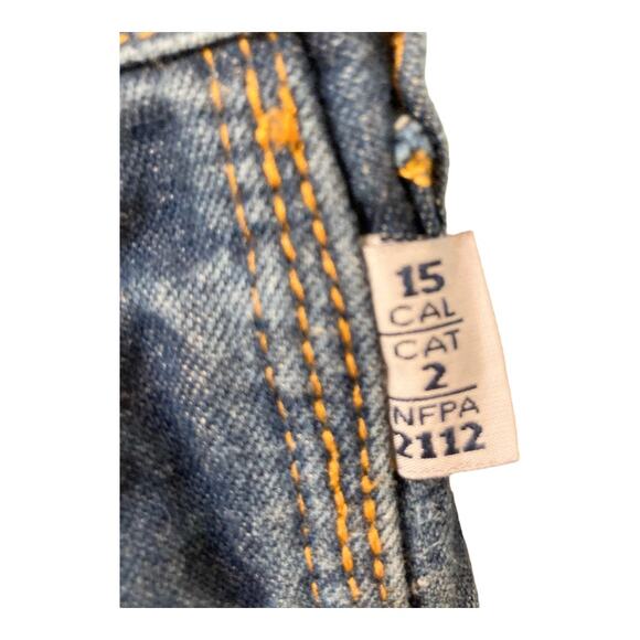 Tyndale Fire Resistant Jeans Women's Size 30 - Picture 8 of 9